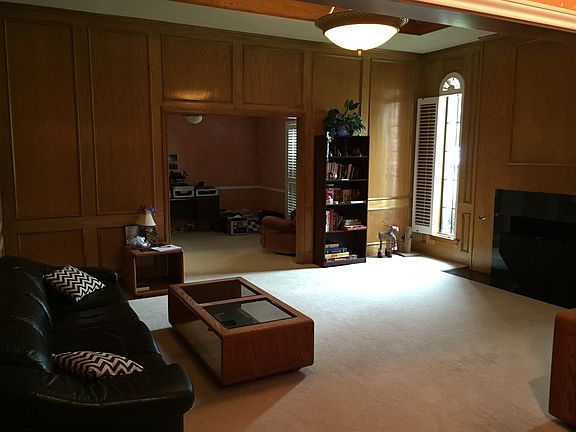 4th image of 1410 Elizabeth Dr
