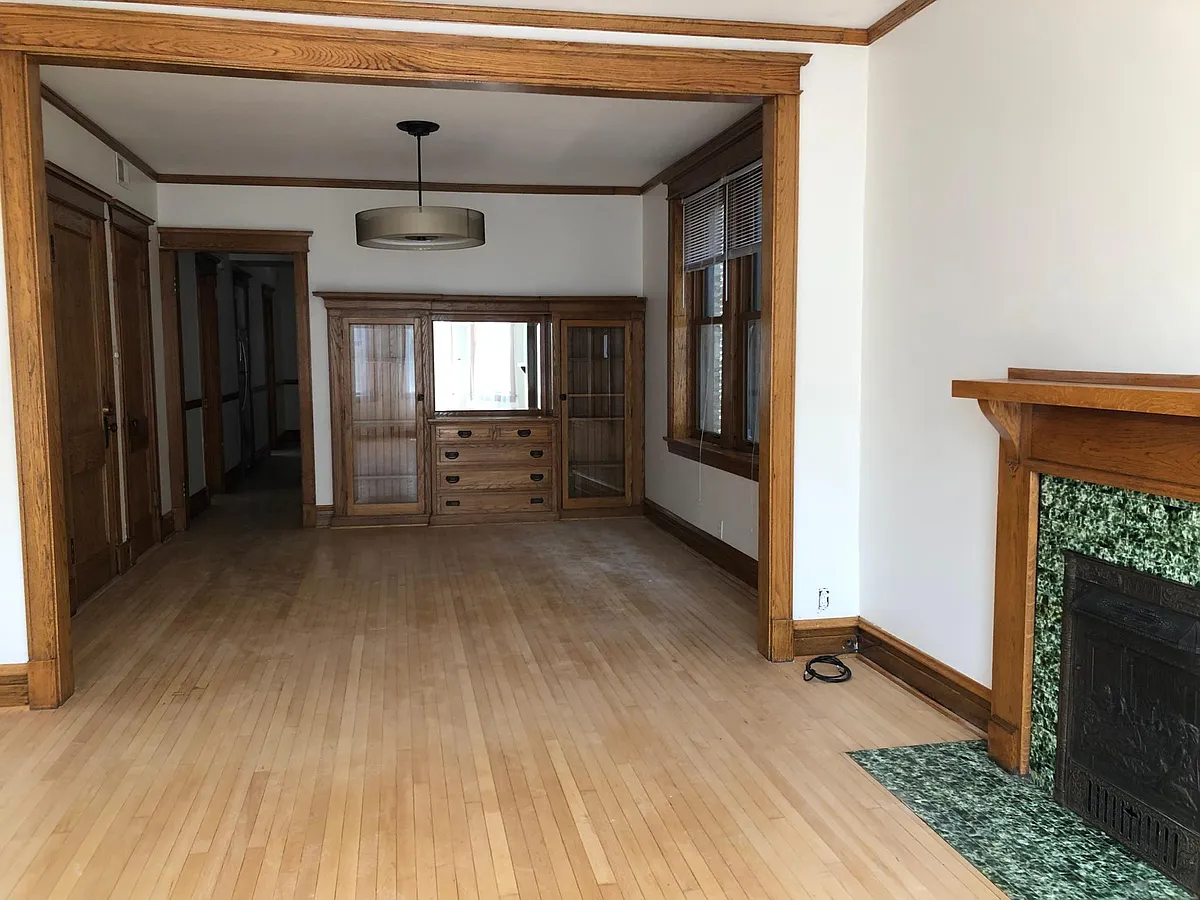 Building Photo - 2028 W Cortez St #2