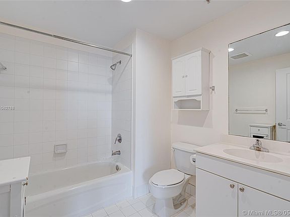 5th image of 10 Aragon Ave Suite 1514
