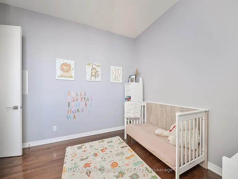770 Bay St #Penthouse 101 — Photo 22