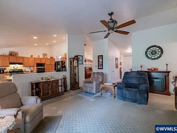 5th image of 1396 Cascade Dr