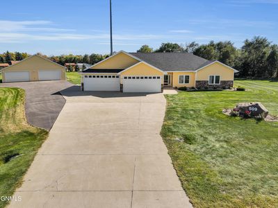 509 White Willow Cir, Bismarck, ND, 58501