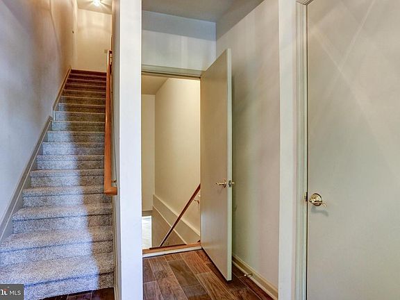 3rd image of 5225 Cobblestone Dr