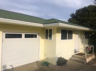 819B Walnut St, Pacific Grove, CA 93950