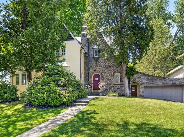 306 Ithaca Rd, Ithaca, NY 14850