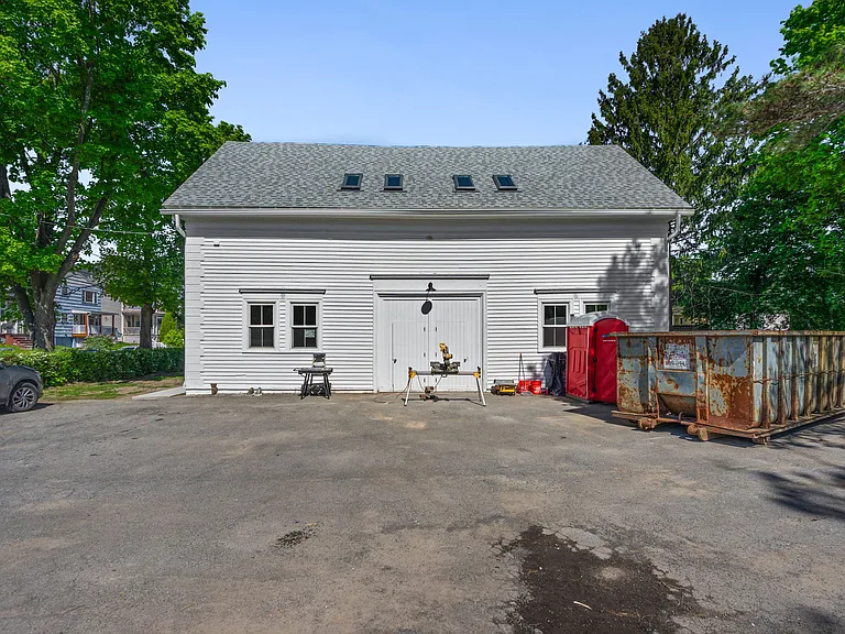 521 Warren St #3 — Photo 3
