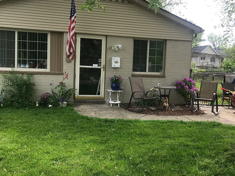 2nd image of 6145 Sylvia St