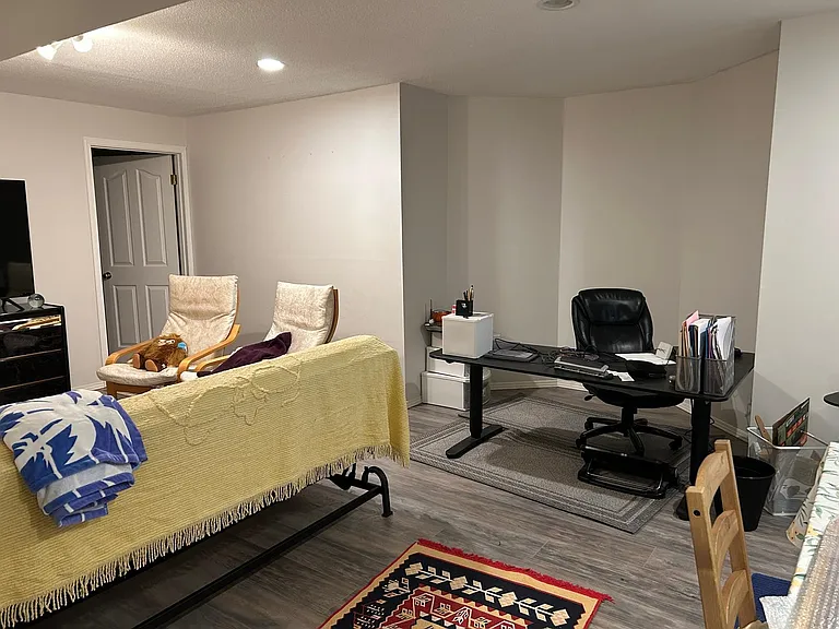 1565 Bramble Ln #LOWER LEVEL — Photo 6
