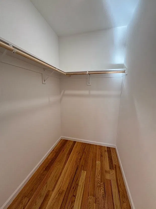 1 bed, 750 sqft, $1,949 — Photo 4