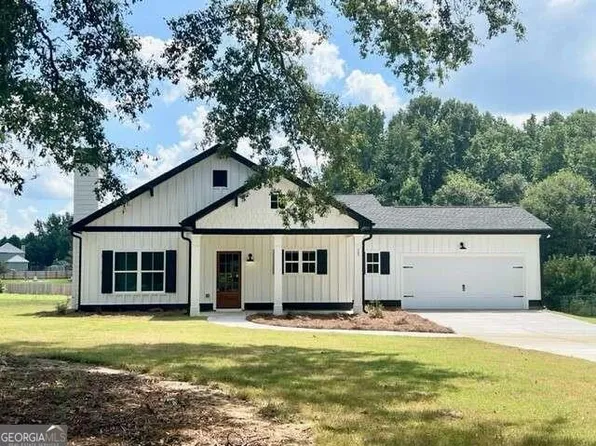 283 Live Oak Ln, Comer, GA 30629