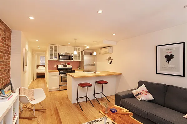 Rented by Corcoran | media 10