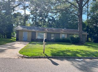 3601 Cathy Lou Rd, Dothan, AL 36303