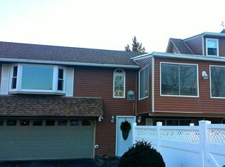 1137 Islington St APT 2, Portsmouth, NH 03801