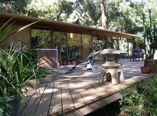 3038 Maiden Ln, Altadena, CA 91001