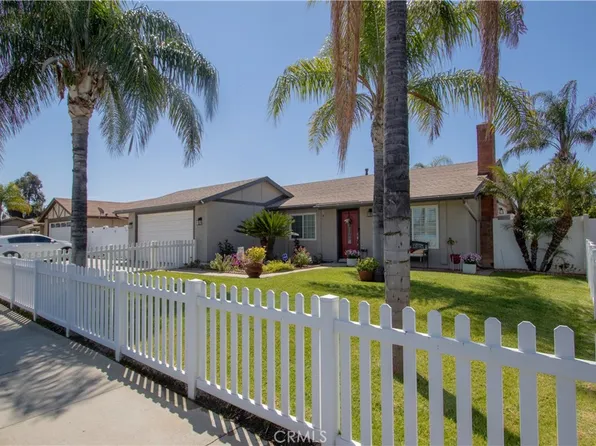 25289 Old Farm St, Moreno Valley, CA 92553