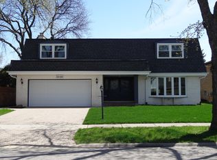 8339 N Knight Ave, Niles, IL 60714