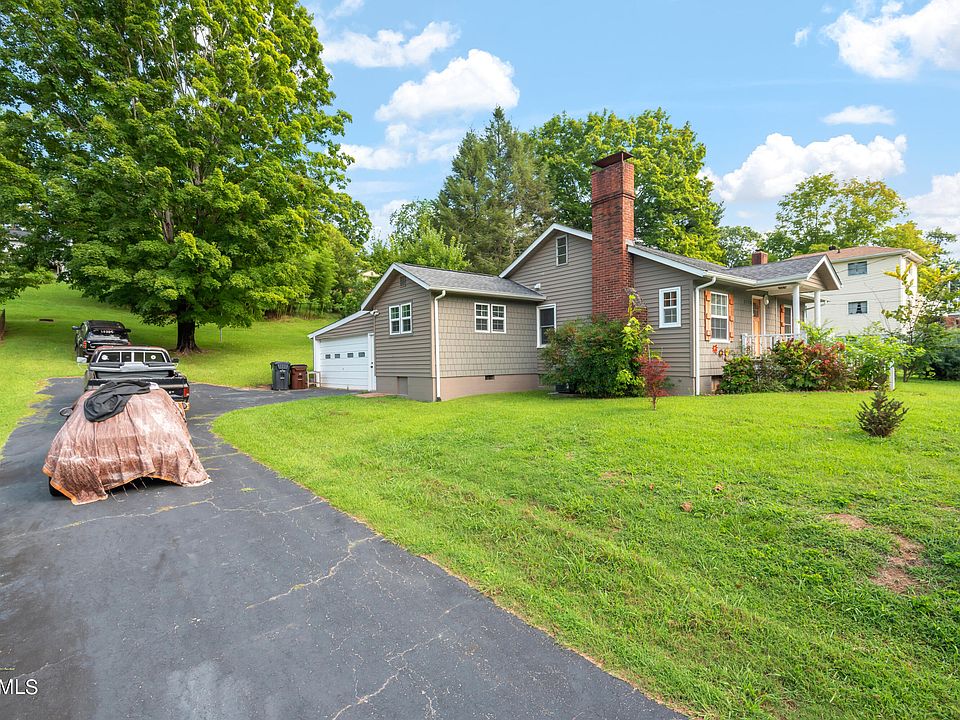 2123 Fenwood Dr, Knoxville, TN 37918 Zillow