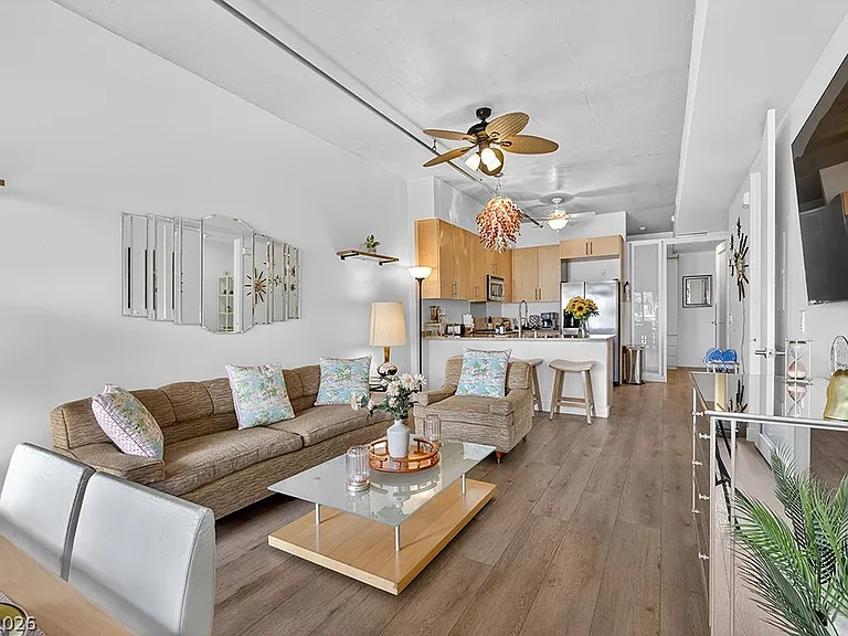 353 E Bonneville Ave #233 — Photo 6