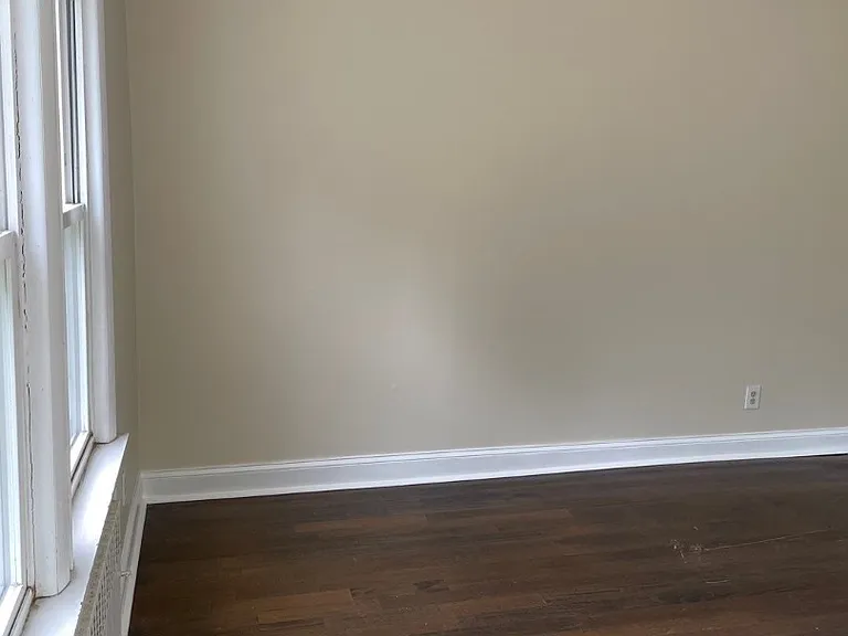 Unit Photo