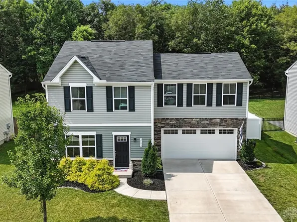 2692 Kingman Dr, Xenia, OH 45385