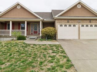 2226 Ponca Dr, Junction City, KS 66441