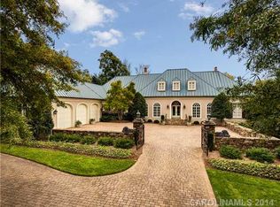 4329 Fox Brook Ln, Charlotte, NC 28211
