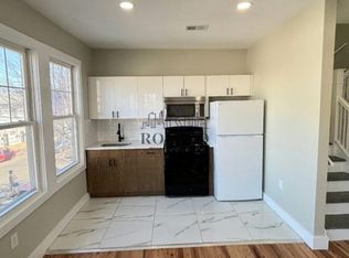 376 Avon Ave FLOOR 2, Newark, NJ 07108