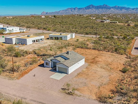 3rd image of 2043 Birch Ct