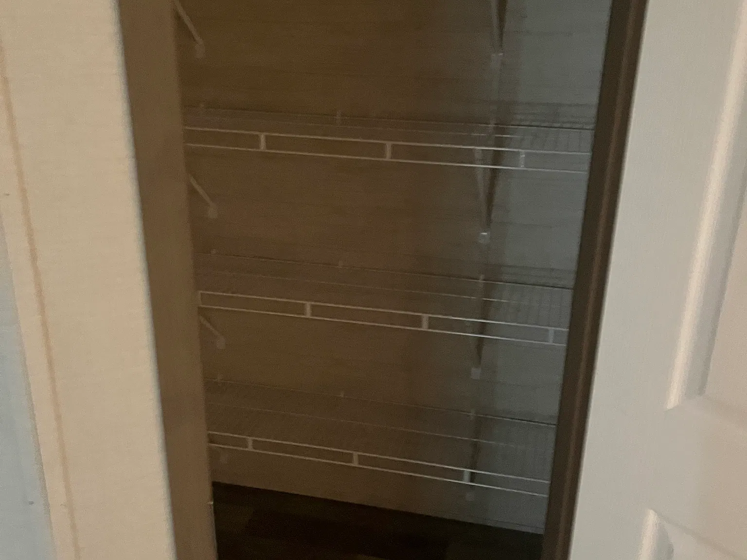 3 bed, 952 sqft, $1,500 — Photo 1
