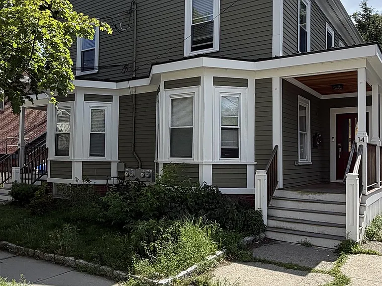 14 Marshall St — Photo 11