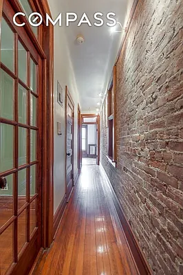 Rented by Compass | media 16