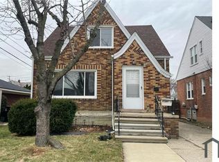 24829 Wyland St, Center Line, MI 48015