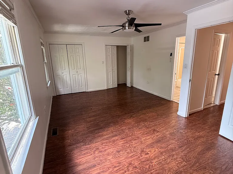 116 Eaglesmere Cir #12 — Photo 8