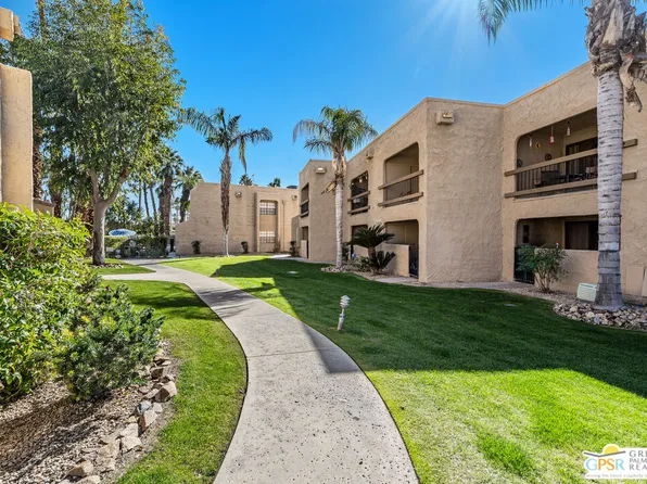 5300 E Waverly Dr APT H11, Palm Springs, CA 92264