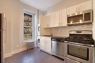 Rented by Weissman Equities