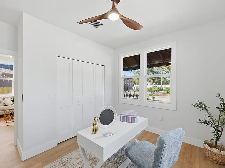 309 E Selma Ave — Photo 19