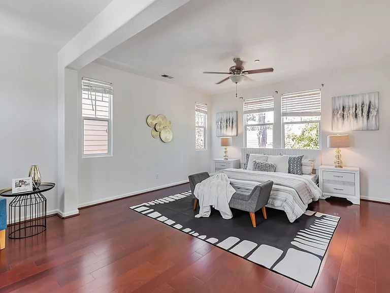 8940 Acorn Way — Photo 10