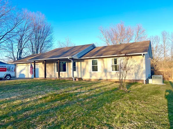 861 Ward Mill Rd, Baxter, TN 38544