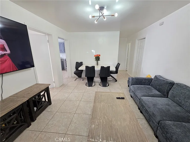 13501 Egbert St — Photo 45