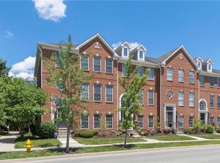 441 Autumn Dr, Carmel, IN 46032