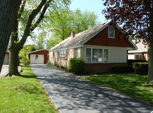 433 W Meadow Ave, Lombard, IL