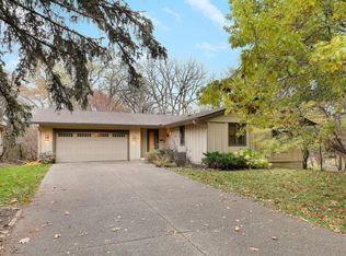 545 Arthur St, Hopkins, MN 55343