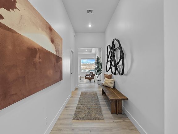 PREVIOUS BUILD Photos are representational of floor plan only, not specific listing. Selections and