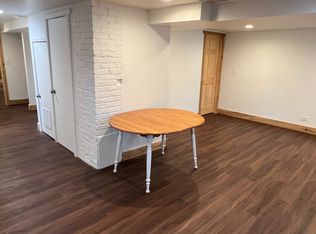 913 Webster Ave, Wheaton, IL 60187