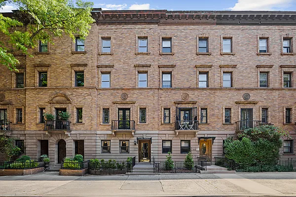 Sold by Corcoran | media 30