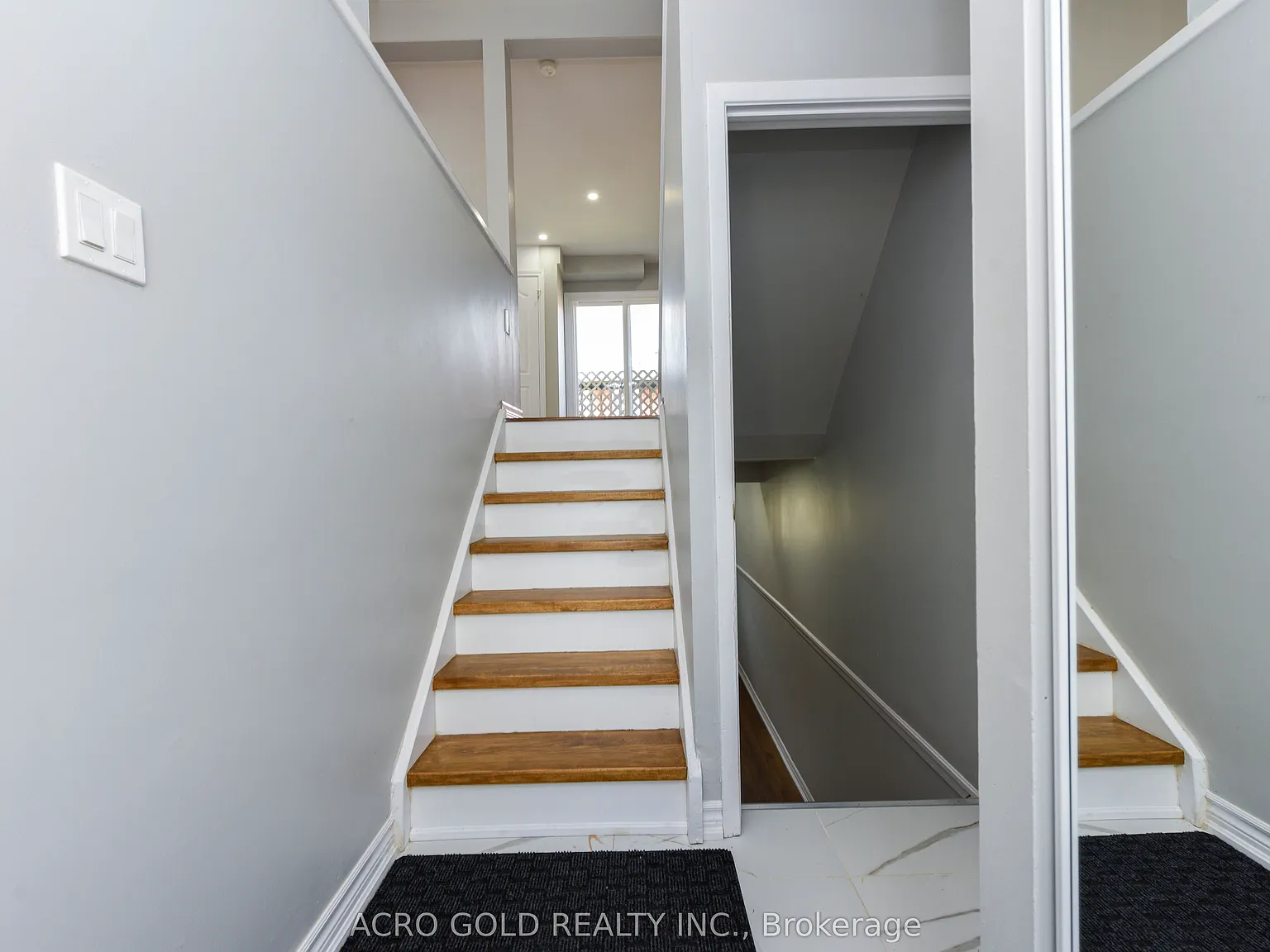 4 bed, $3,000 — Photo 4