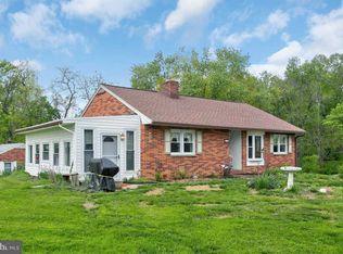 995 Red Hill Plaza Rd, Middletown, PA 17057