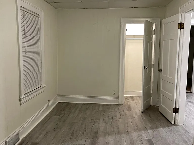 1072 Ellicott St — Photo 6