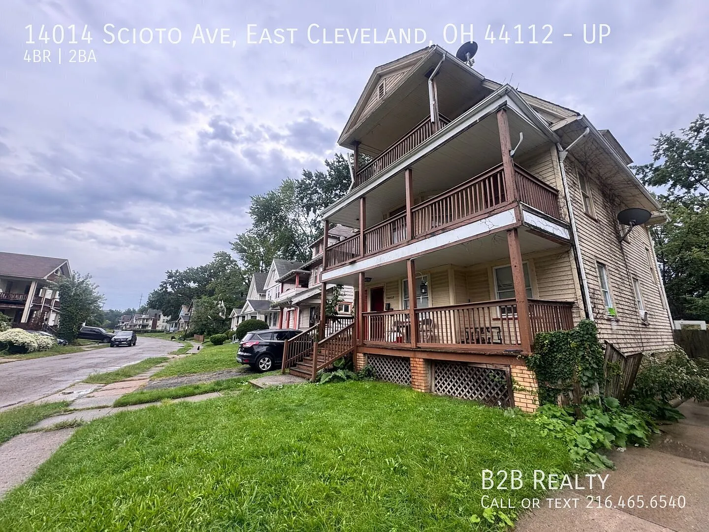 Spacious Four-Bedroom Unit in a Charming Multifamily Property Available Now! — Photo 2