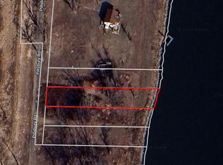 33 Pillsbury Rd, Winfield, MO 63389